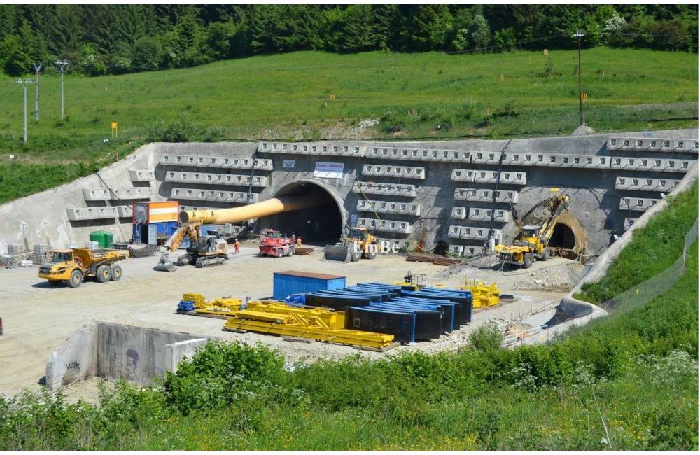 Foto: Dnes oficiálne začnú raziť tunel Višňové