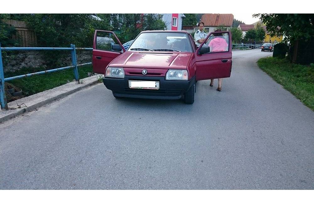 Foto: Podvodníkov, ktorí okrádali čašníkov v Žiline chytili dvaja mladíci z Vrania