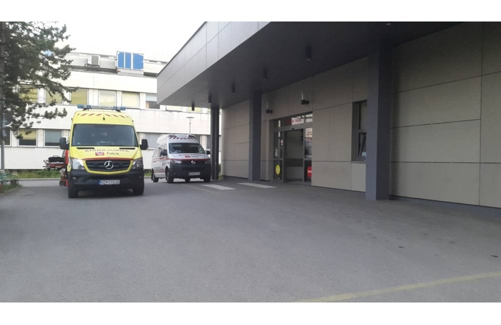 Foto: Na urgente v Žiline si počkáte na vyšetrenie aj niekoľko hodín. Nemocnica prislúbila nápravu