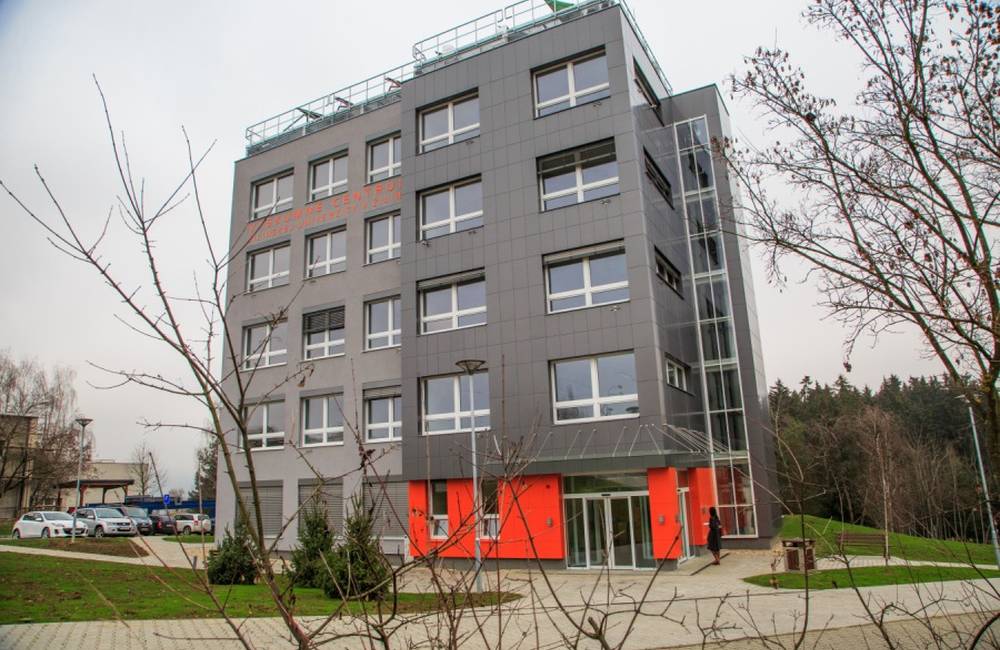 Foto: Žilinská univerzita otvorila unikátne pracoviská, výstavba stála 44 161 344 eur