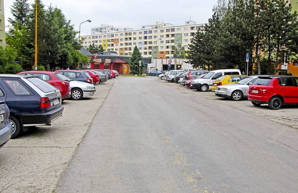 Foto: Pribudnú nové parkovacie miesta, následne ich však mesto spoplatní