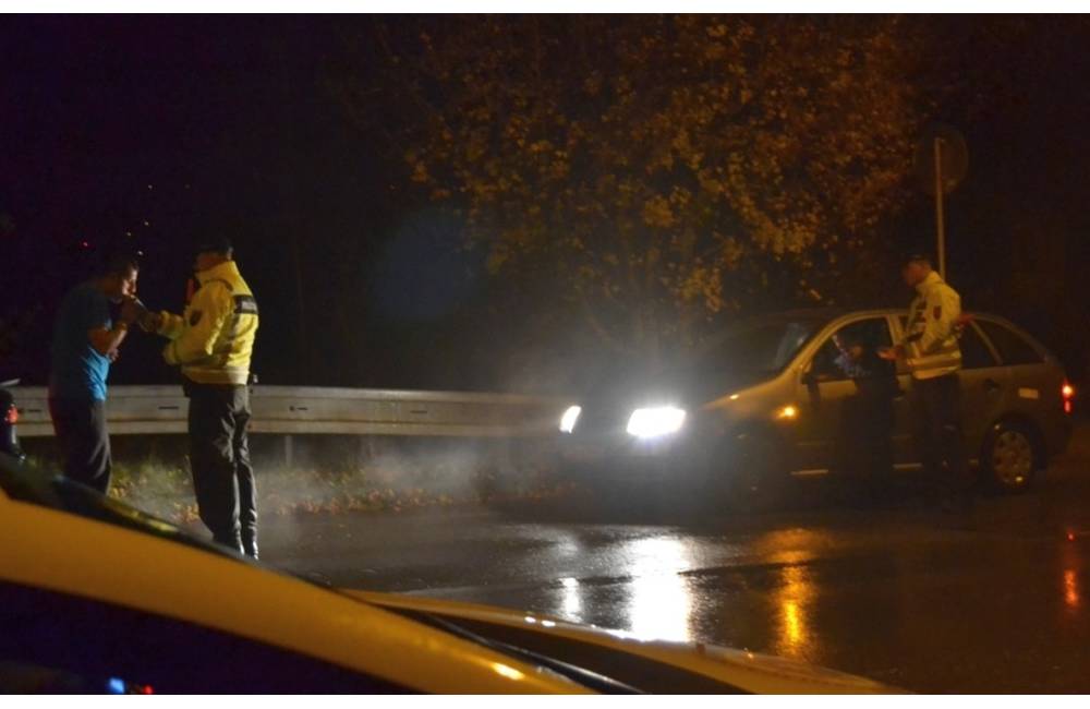 Foto: Tip od čitateľov: V noci z piatka na sobotu sa v Žiline policajti zameriavali na alkohol