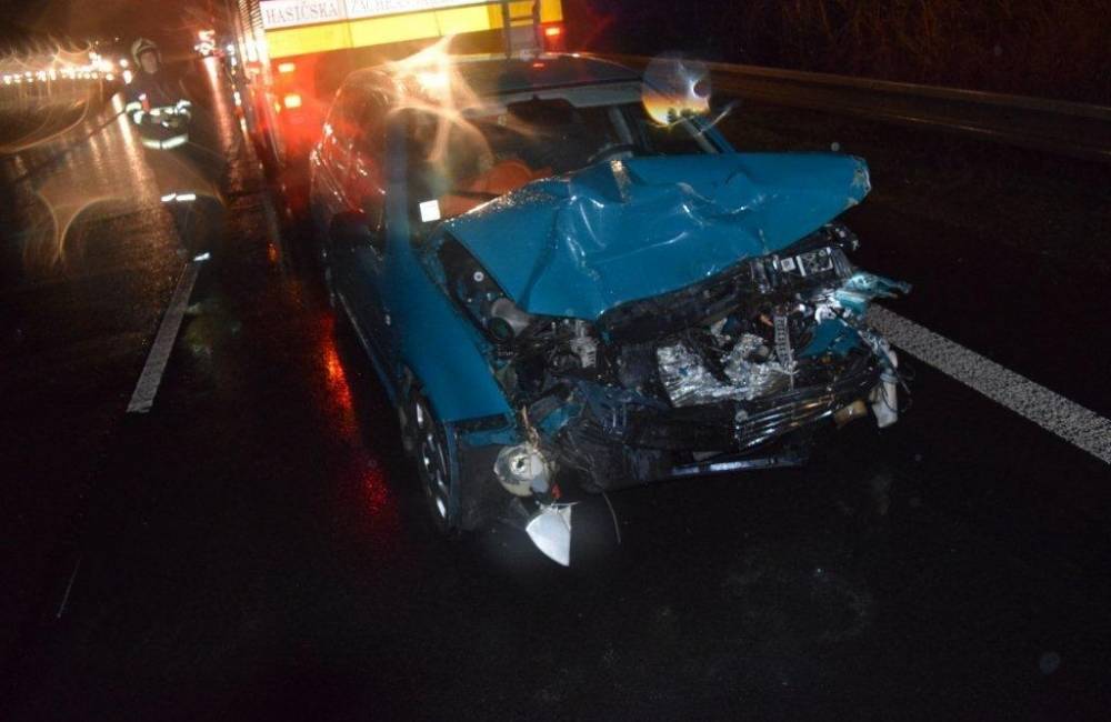 Foto: Včerajšia nehoda pri Ružomberku mala tragické následky
