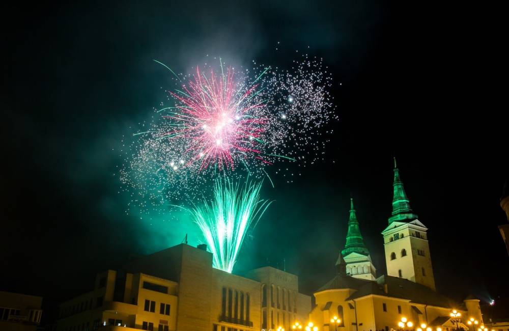 Foto: Novoročný ohňostroj v Žiline neodpália o polnoci, ale až na Nový rok o 18:00 hod.