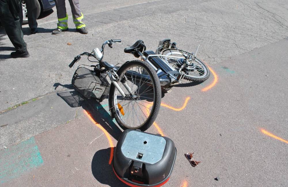 Foto: Polícia hľadá svedkov dopravnej nehody v Martine, pri ktorej vyhasol život 60-ročného cyklistu