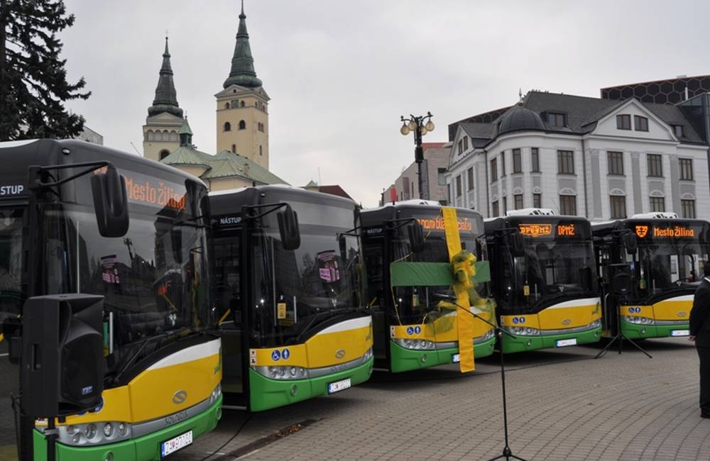 Foto: DPMŽ obnovuje vozidlový park, nakúpiť plánuje dieslové, elektrické aj hybridné autobusy