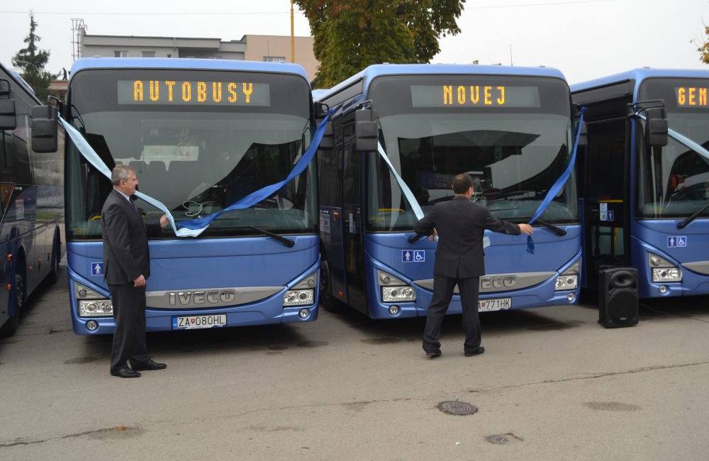 Foto: V Žilinskom kraji bude oddnes na linkách SAD jazdiť 30 nových autobusov, z toho 5 nízkopodlažných