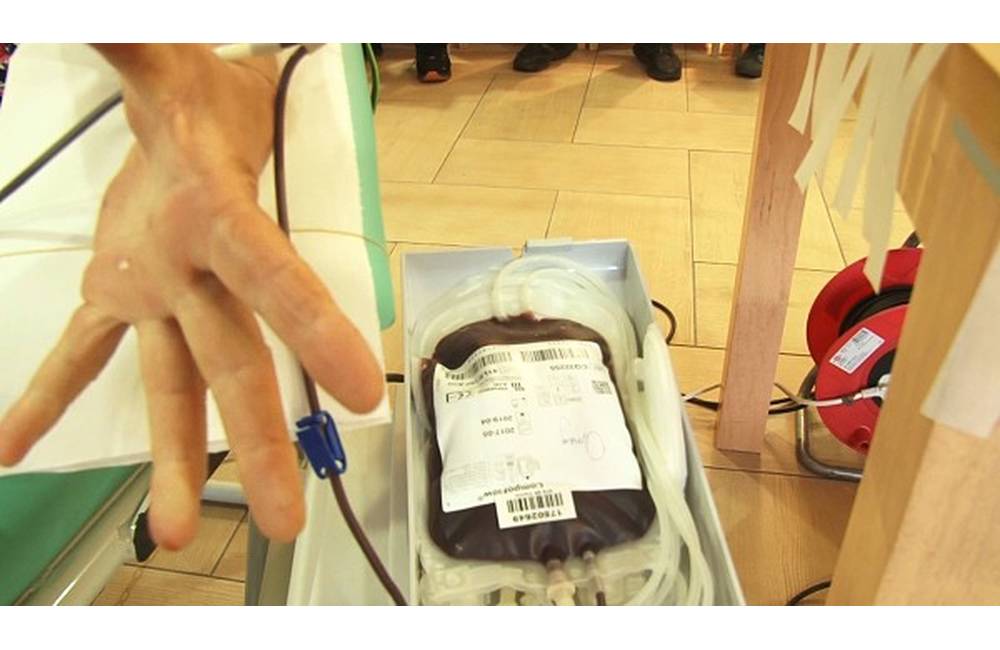 SÚRNE sa hľadajú darcovia krvi pre 15-ročnú Terezku zo Zborova nad Bystricou, jej stav je vážny