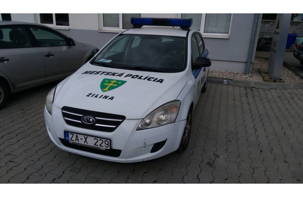 Mesto Žilina odpredáva jeden zo služobných automobilov Mestskej polície, ktorý je nepojazdný