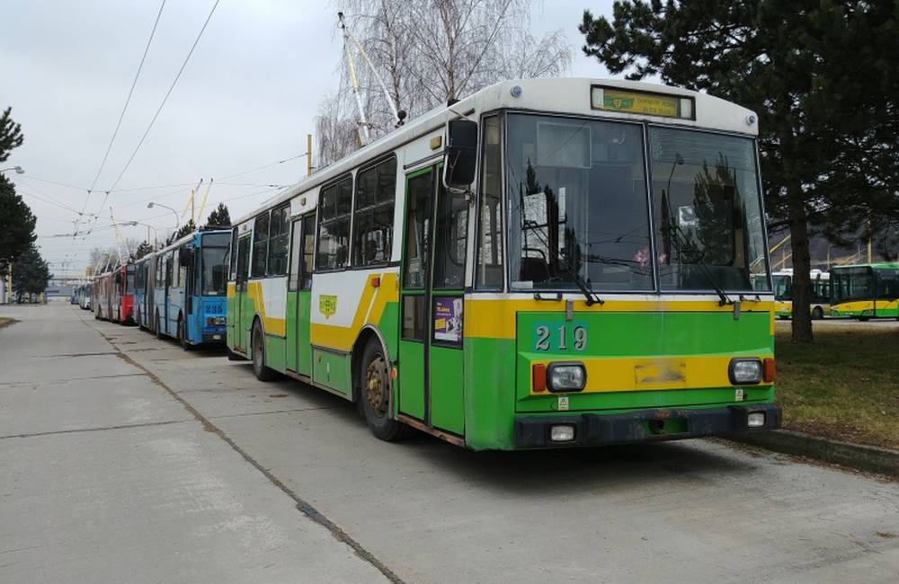 Staré žilinské trolejbusy sú na predaj, najazdených majú cez 700-tisíc kilometrov