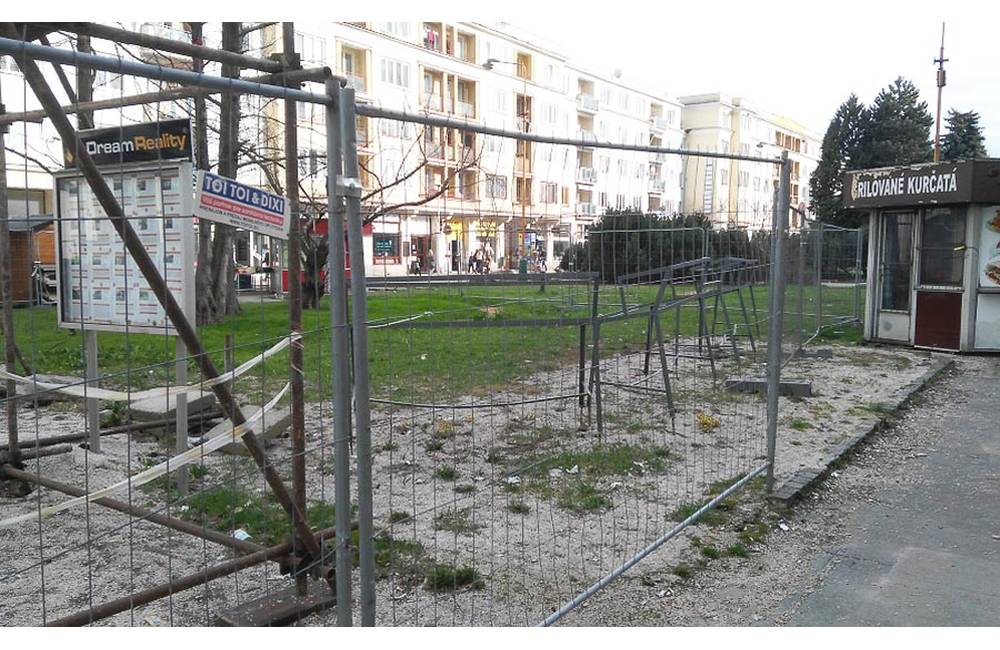 Vlastník ponúkol sporný pozemok na Bulvári mestu Žilina za cenu viac ako 831-tisíc eur