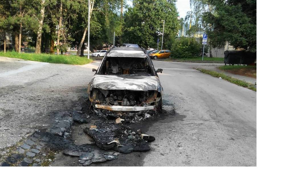 Pri požiari na Suvorovovej ulici došlo k škode vo výške 3-tisíc eur, podpálený bol kontajner
