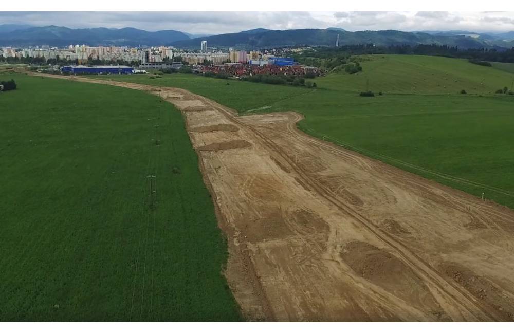 Foto: VIDEO: Aktuálny priebeh prác na celom úseku stavby diaľničného privádzača Lietavská Lúčka - Žilina