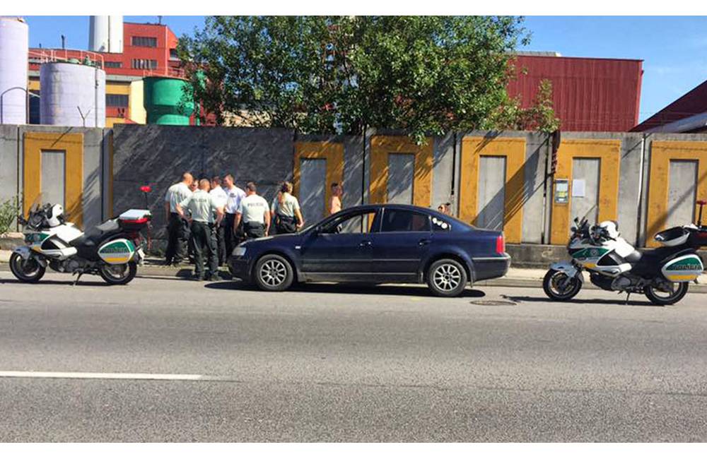 28-ročný Žilinčan ukradol osobné auto a jazdil so zadržaným vodičákom