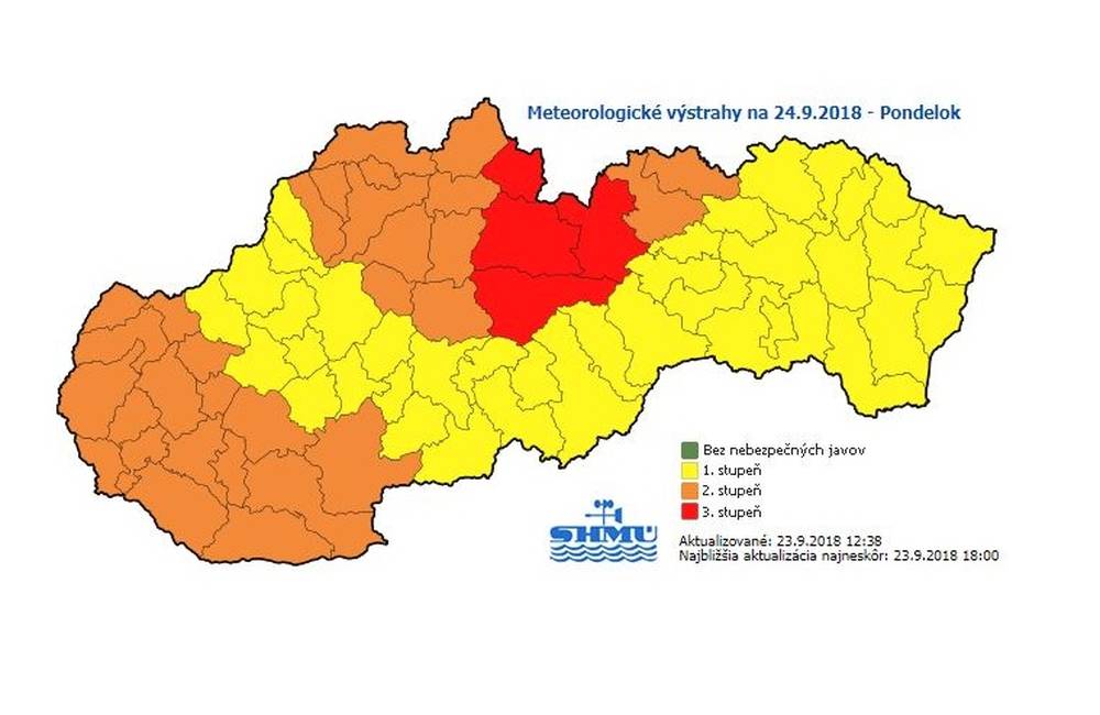 Dnes v noci sa očakáva mimoriadne silný vietor, SHMÚ vydal výstrahy druhého a tretieho stupňa