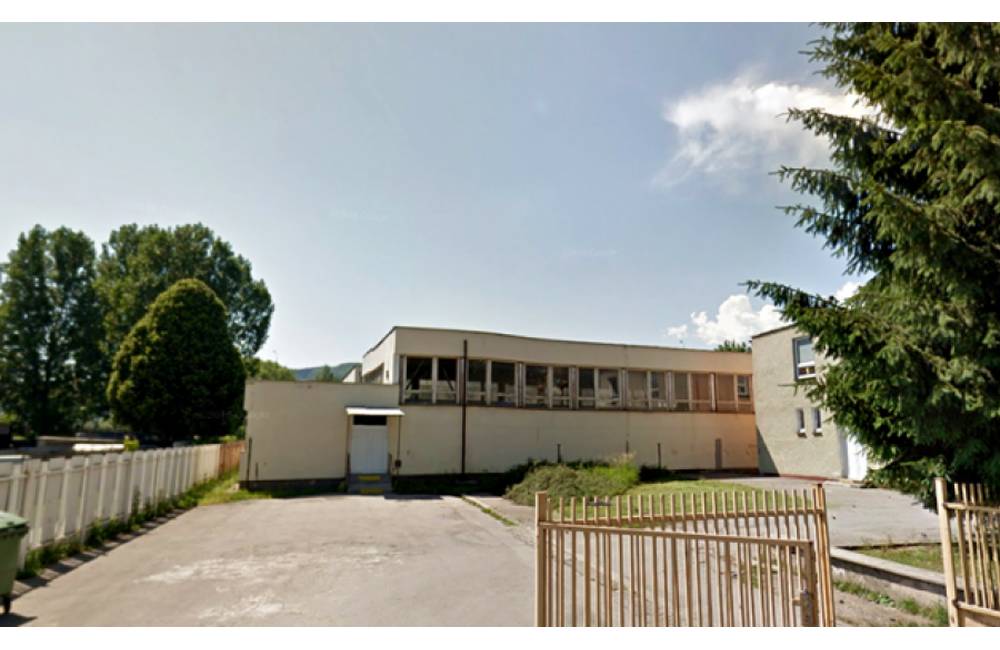 V zrušenej budove po ZŠ na Hollého v Žiline vznikne zdravotnícke a sociálne zariadenie