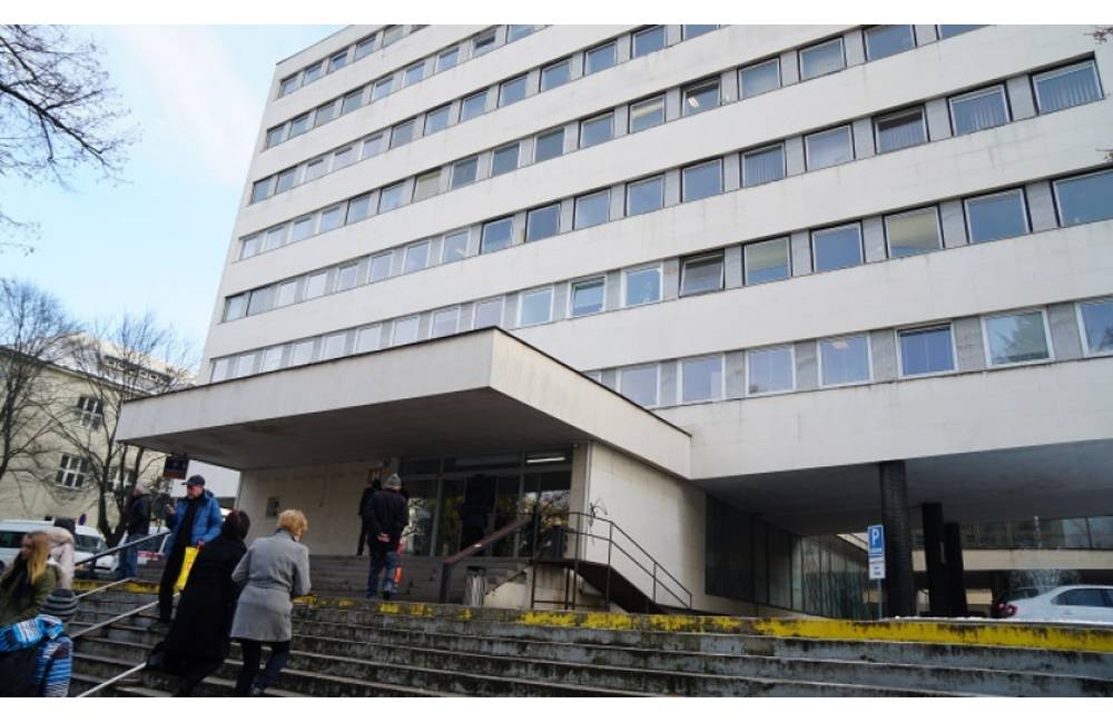 Prezidentské voľby budú môcť absolvovať aj hospitalizovaní pacienti a zdravotníci v Žiline