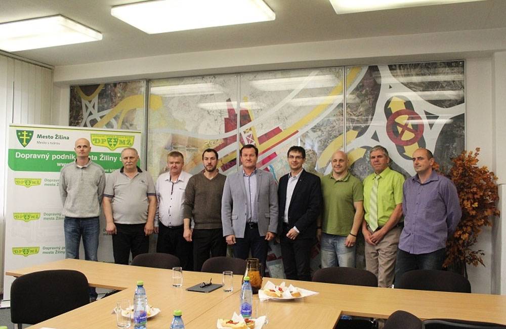 Dopravný podnik mesta Žiliny udelil ôsmim vodičom ocenenie „Spoľahlivý vodič DPMŽ“