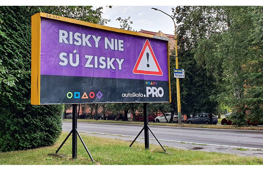 Foto: Žilinská autoškola PRO tentokrát apeluje na všetkých vodičov prostredníctvom bilbordov