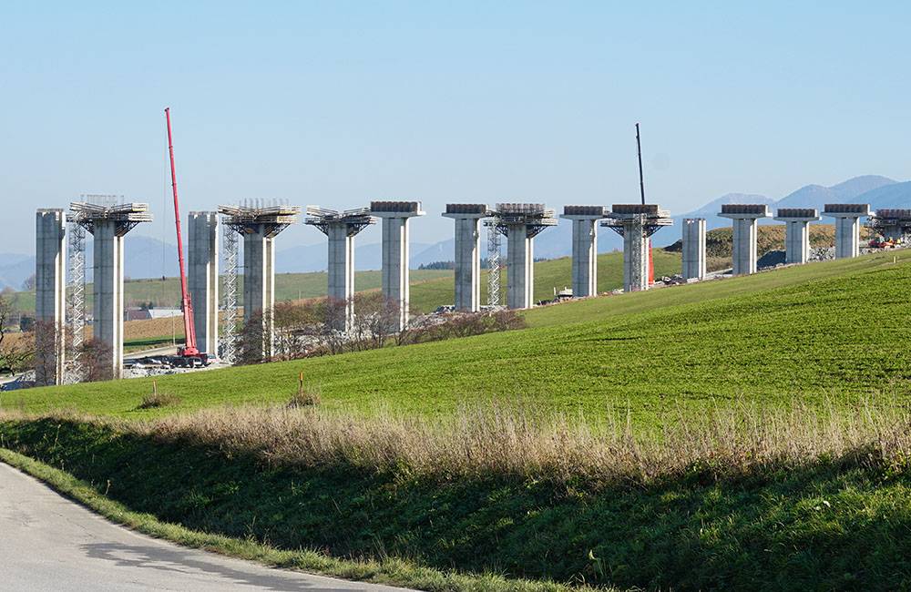 NDS informovala, že dodávatelia úseku D1 Lietavská Lúčka - Višňové - Dubná Skala sú takmer vyplatení