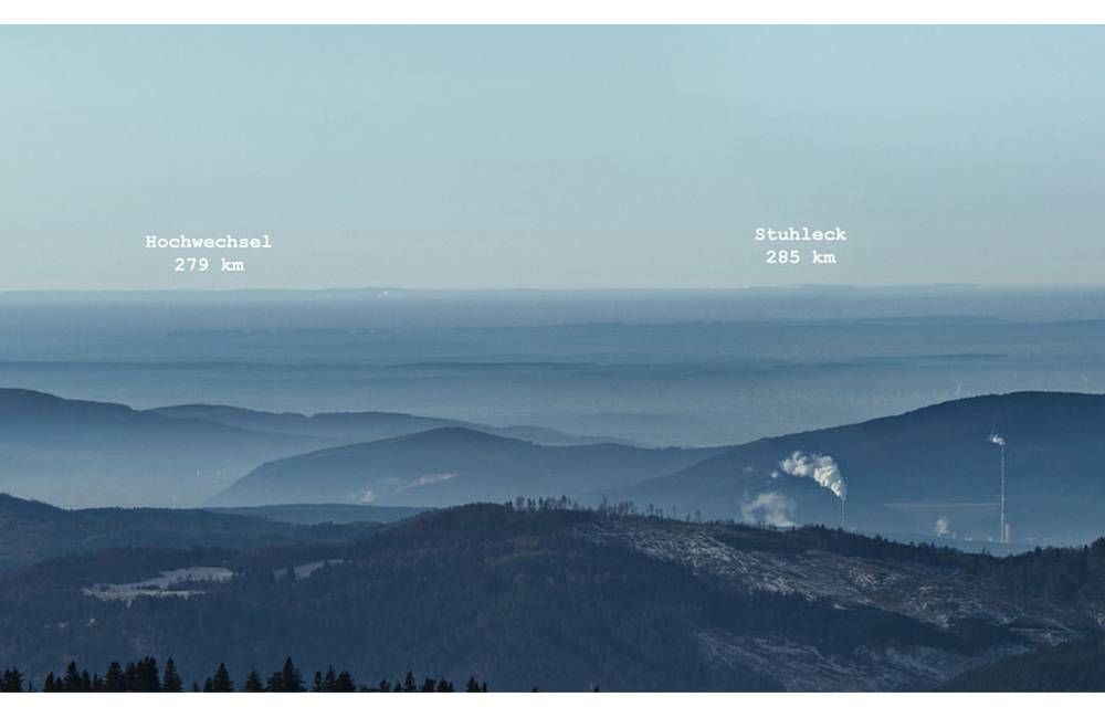 Poľský fotograf prekonal slovenský rekord, z najvyššieho vrchu Veľkej Fatry spozoroval rakúske Alpy