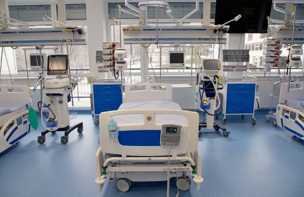 V Čadci dnes otvorili zmodernizované oddelenie anestéziológie a intenzívnej medicíny