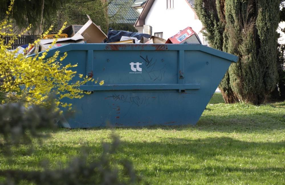 Foto: V mestských častiach Budatín, Zádubnie a Zástranie sa od 3. marca uskutoční zber objemného odpadu