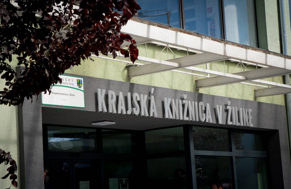 Vynovená žilinská knižnica má vyše 12-tisíc registrovaných čitateľov, od dnes platí letný režim