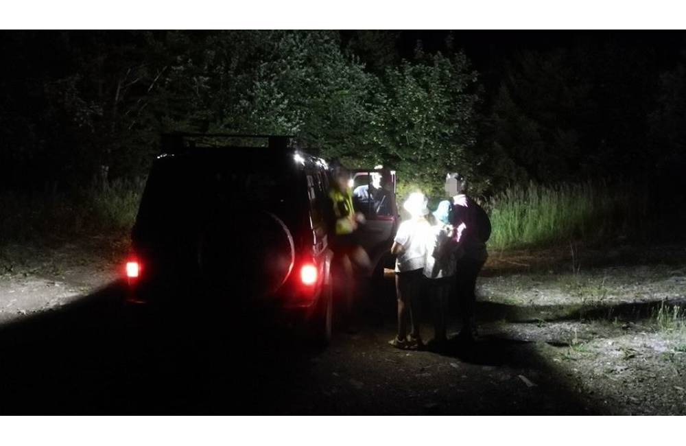 Vo štvrtok večer zablúdila v Malej Fatre česká turistka s deťmi, skupinku našli horskí záchranári