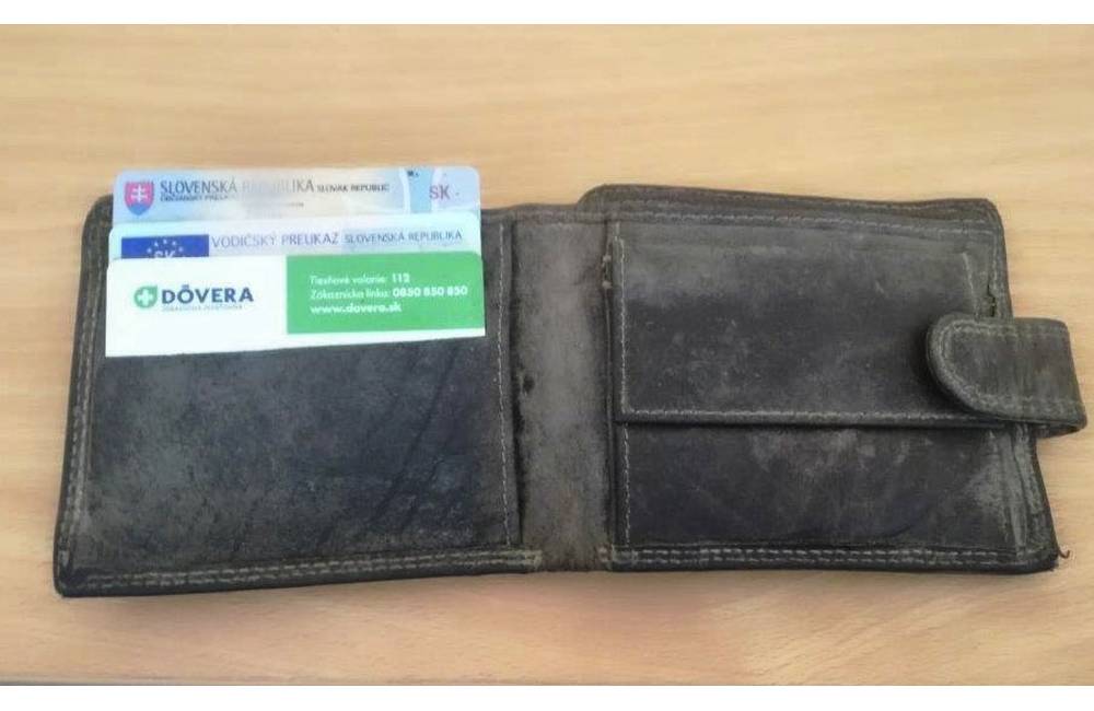 65-ročný muž zatajil nájdenie peňaženky s hotovosťou 680 eur, polícia ho vypátrala a obvinila