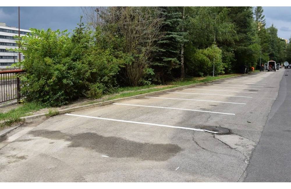 Obnova 2 000 parkovacích miest na sídliskách v Žiline začne v nasledujúcich dňoch 