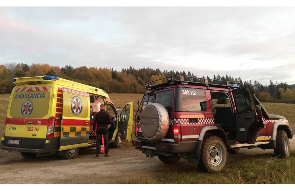 Horskí záchranári asistovali záchrannej službe, ktorá sa nemohla dostať k pacientovi na Kysuciach