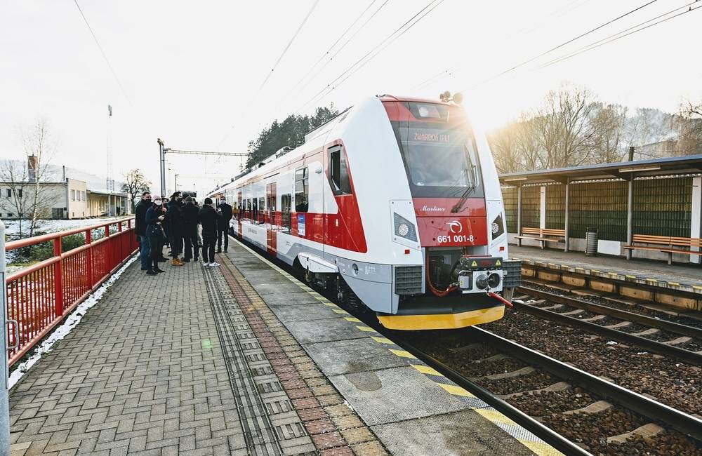 Nový vlak Panter má za sebou prvú ostrú jazdu zo Žiliny do Zwardonia