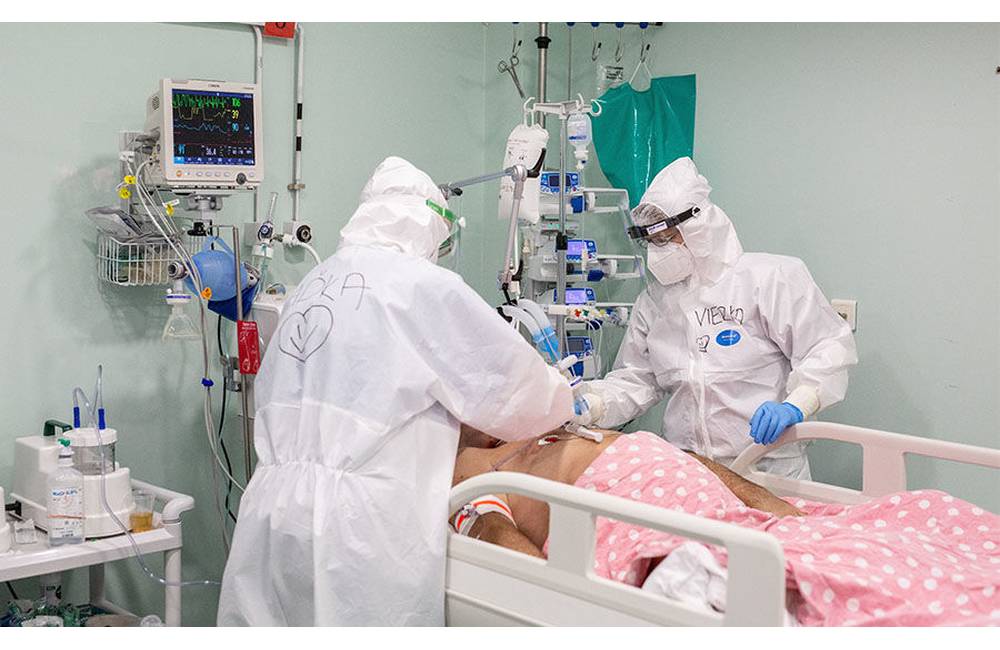 Žilinská nemocnica dosiahla plnú kapacitu COVID oddelení, dnes musí zasadnúť krízový štáb