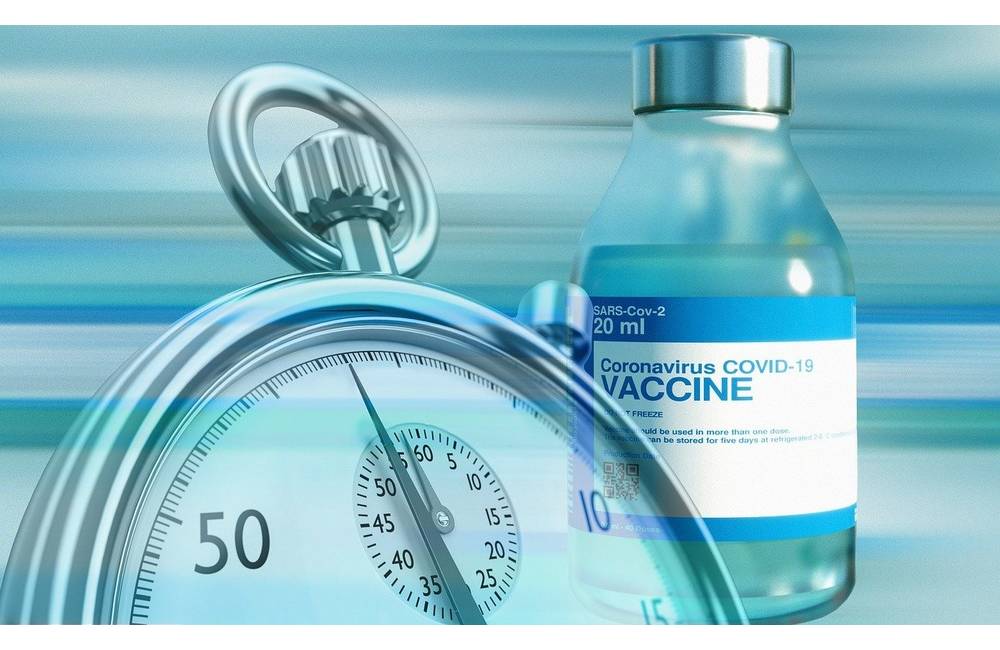 Európska lieková agentúra našla možné spojenie medzi vakcínou Vaxzevria a krvnými zrazeninami