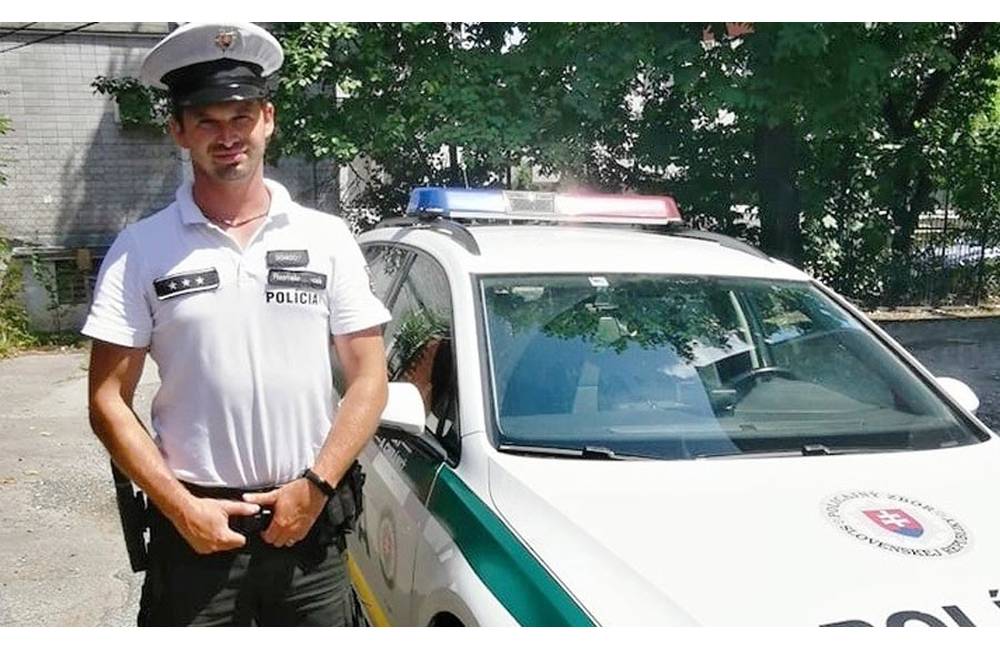 Žilinský policajt svojou pohotovou reakciou zachránil cyklistu, ktorý dostal epileptický záchvat