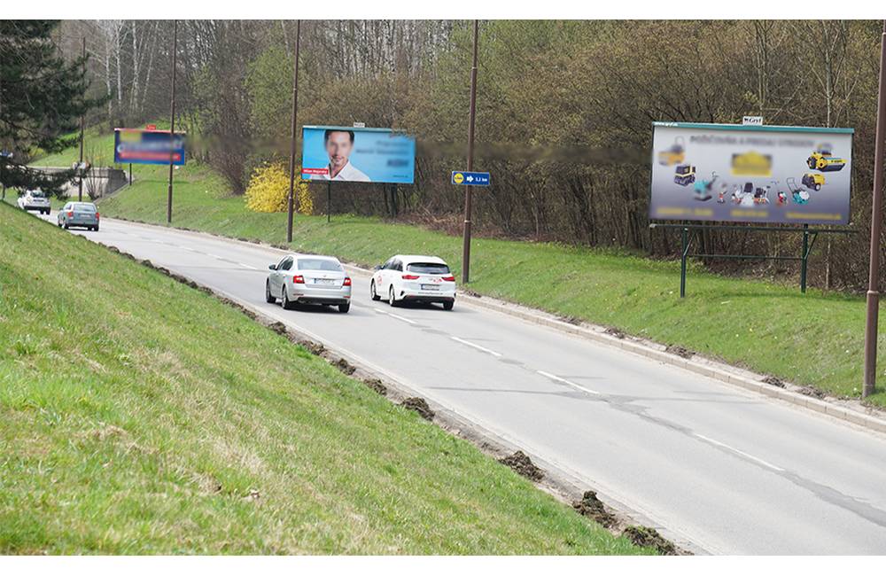 Necelá tridsiatka billboardov zmizne z ulíc v Žiline už čoskoro