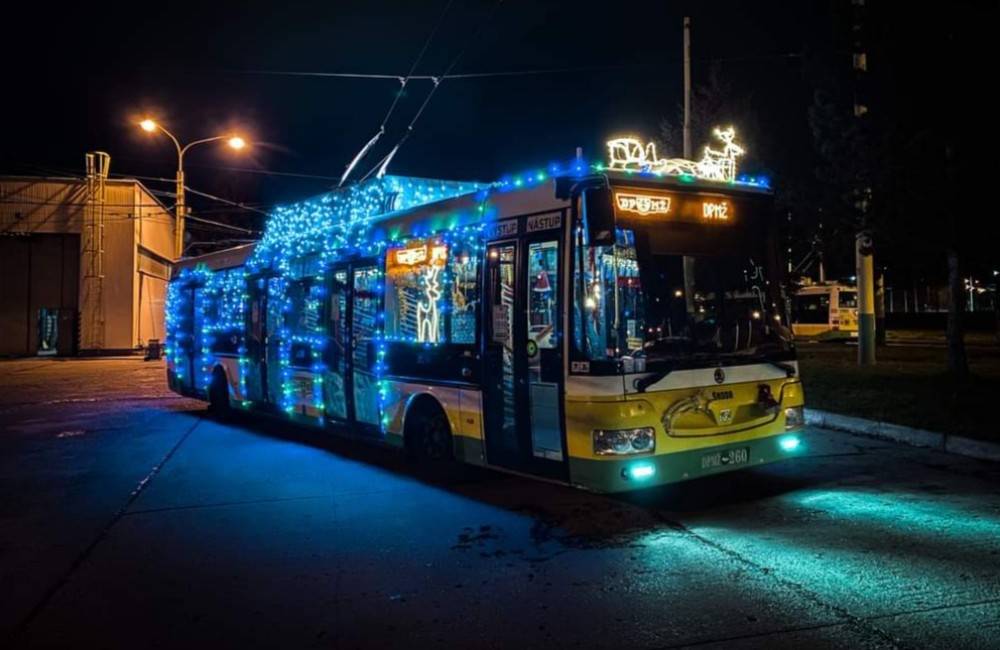 Žilinský dopravný podnik pripravuje vianočný trolejbus, tento rok pravdepodobne zmení vozidlo