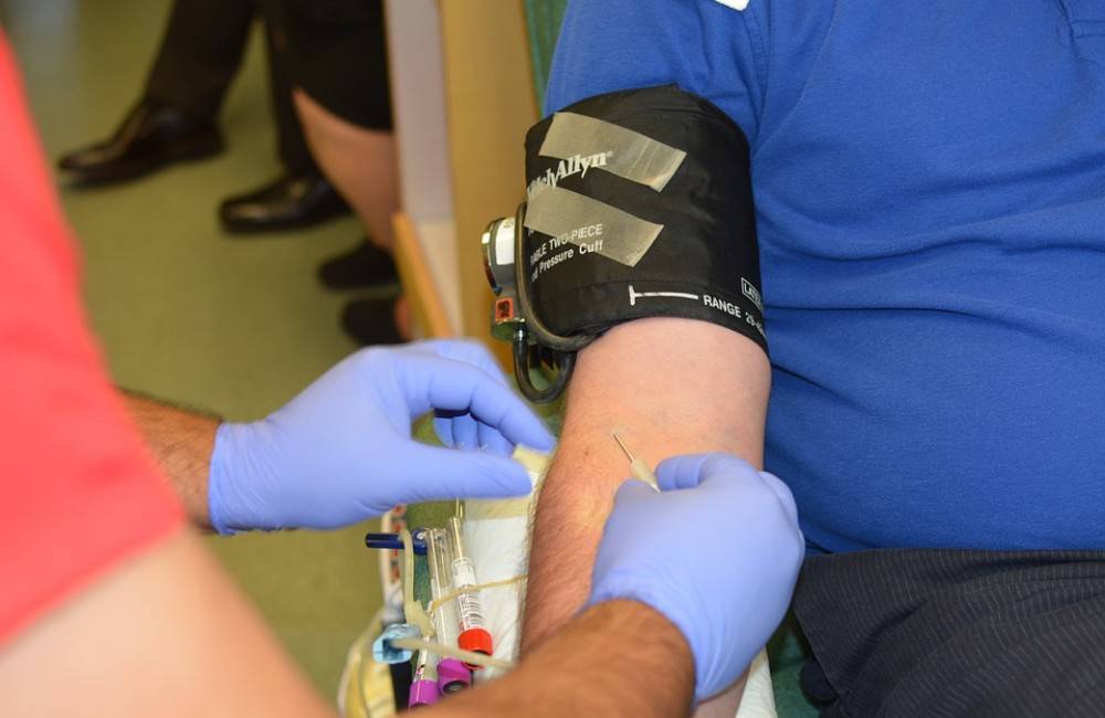 Národná transfúzna služba hlási nedostatok zásob krvi a vyzýva verejnosť k darovaniu