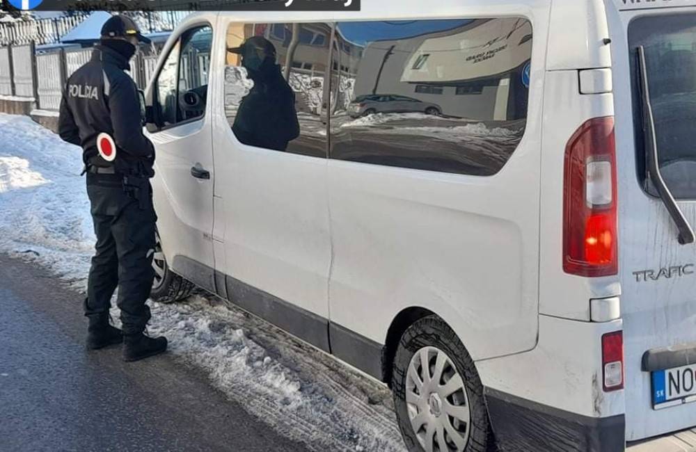 Polícia v Žilinskom kraji sa naďalej stará o bezpečnosť na cestách. Kontroluje aj opatrenia