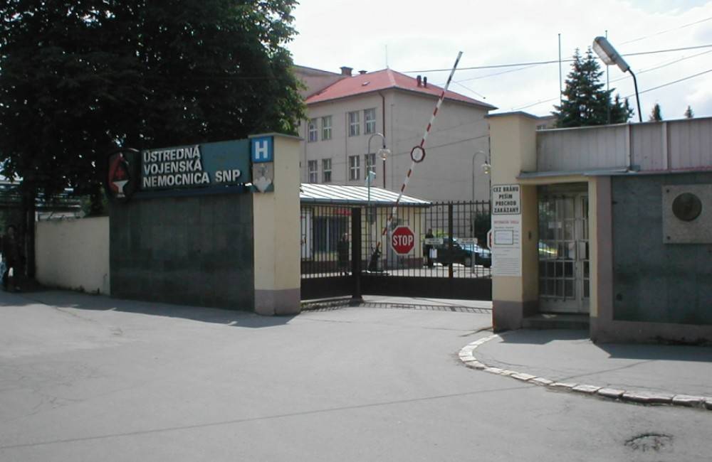 Vojenská nemocnica v Ružomberku a univerzitná nemocnica v Martine patria medzi najlepšie na Slovensku