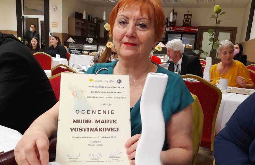 Foto: Cenu za aktívne občianstvo dostala lekárka Marta Voštináková z Liptovského Mikuláša