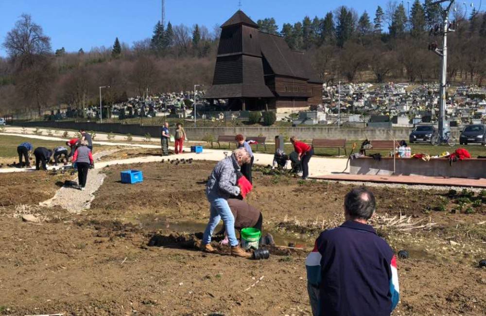 V Trnovom sa začala rekonštrukcia Parku svätého Juraja pri drevenom kostolíku. Hotový by mal byť do 90 dní