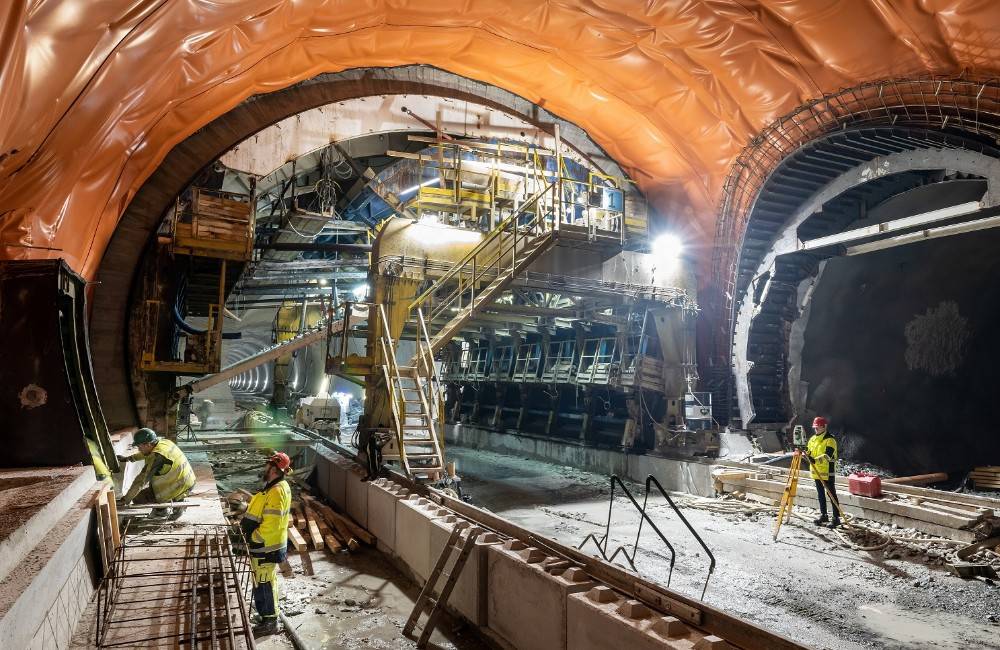 Foto: Vady na úseku D1 s tunelom Višňové sú odstrániteľné. Práce sa predĺžia kvôli nutnosti preskenovať celý tunel
