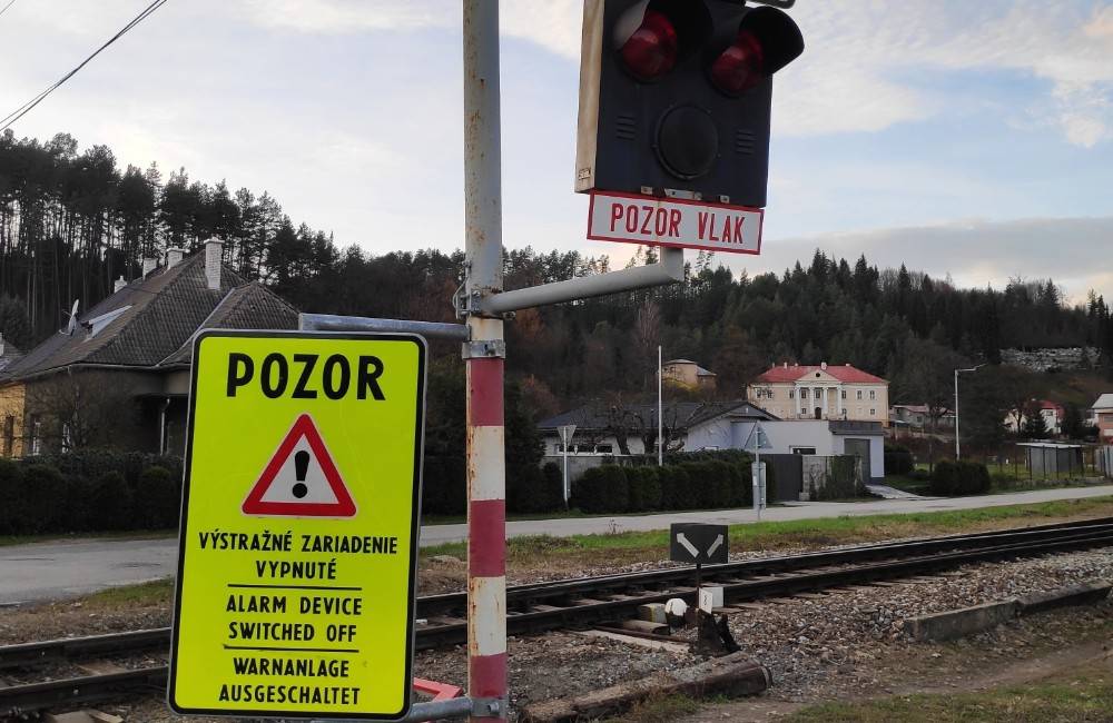 Niektoré vlakové spoje medzi Žilinou, Lietavskou Lúčkou a Rajcom budú 1. až 3. júna nahradené autobusmi