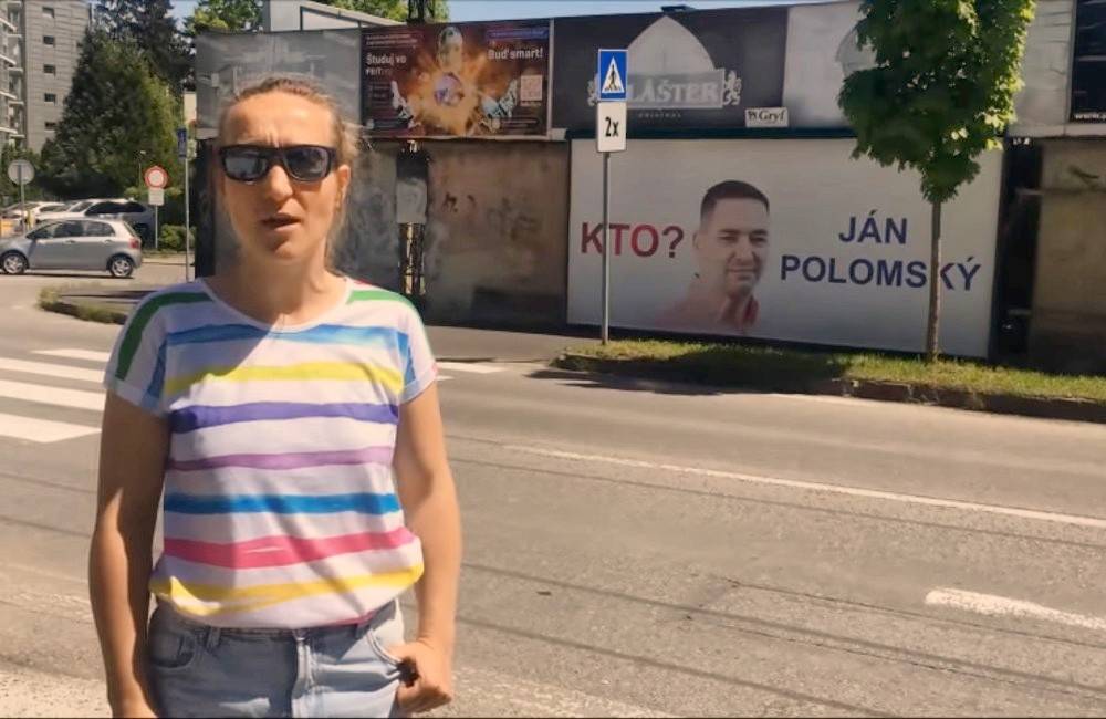 VIDEO: Občianska iniciatíva vyzvala žilinských politikov k odstráneniu reklám. Polomský zo záberov výzvu prijme