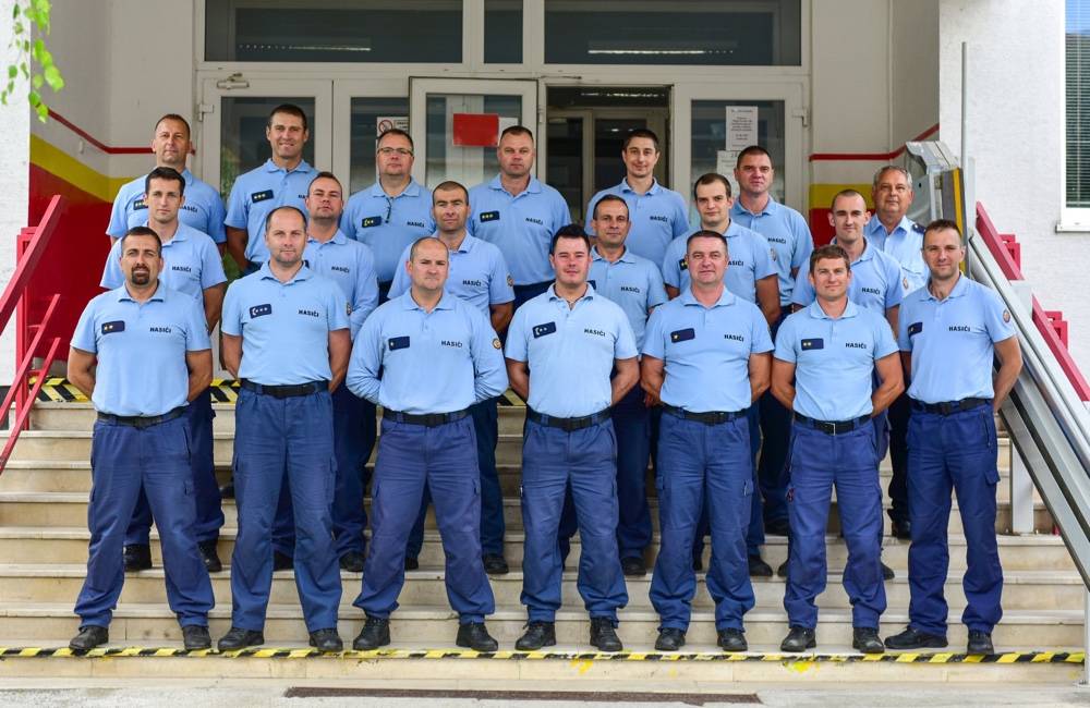 Hasičský a záchranný zbor má nových veliteľov, špecializovanú odbornú prípravu absolvovali v Žiline