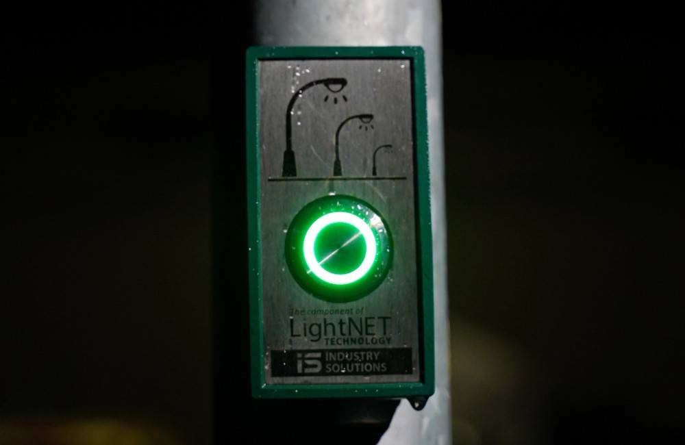 Foto: Na Prielohách v mestskej časti Solinky osadili smart verejné osvetlenie, dokáže ušetriť 15 - 20 % energie
