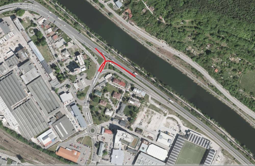 Celková uzávierka na Kysuckej ulici v Žiline potrvá o dva týždne dlhšie