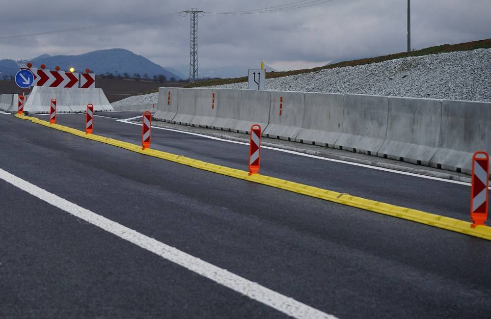Žilinská univerzita sa podieľa na projektovaní bezpečnejších ciest a diaľníc revíziou technických noriem